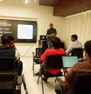 Student are learning Live Sound and Lighting Courses in Bangalore on KAAL (Kadence Academy of Audio and Light)